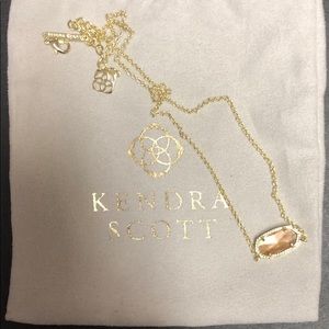 Elisa Pendant Necklace